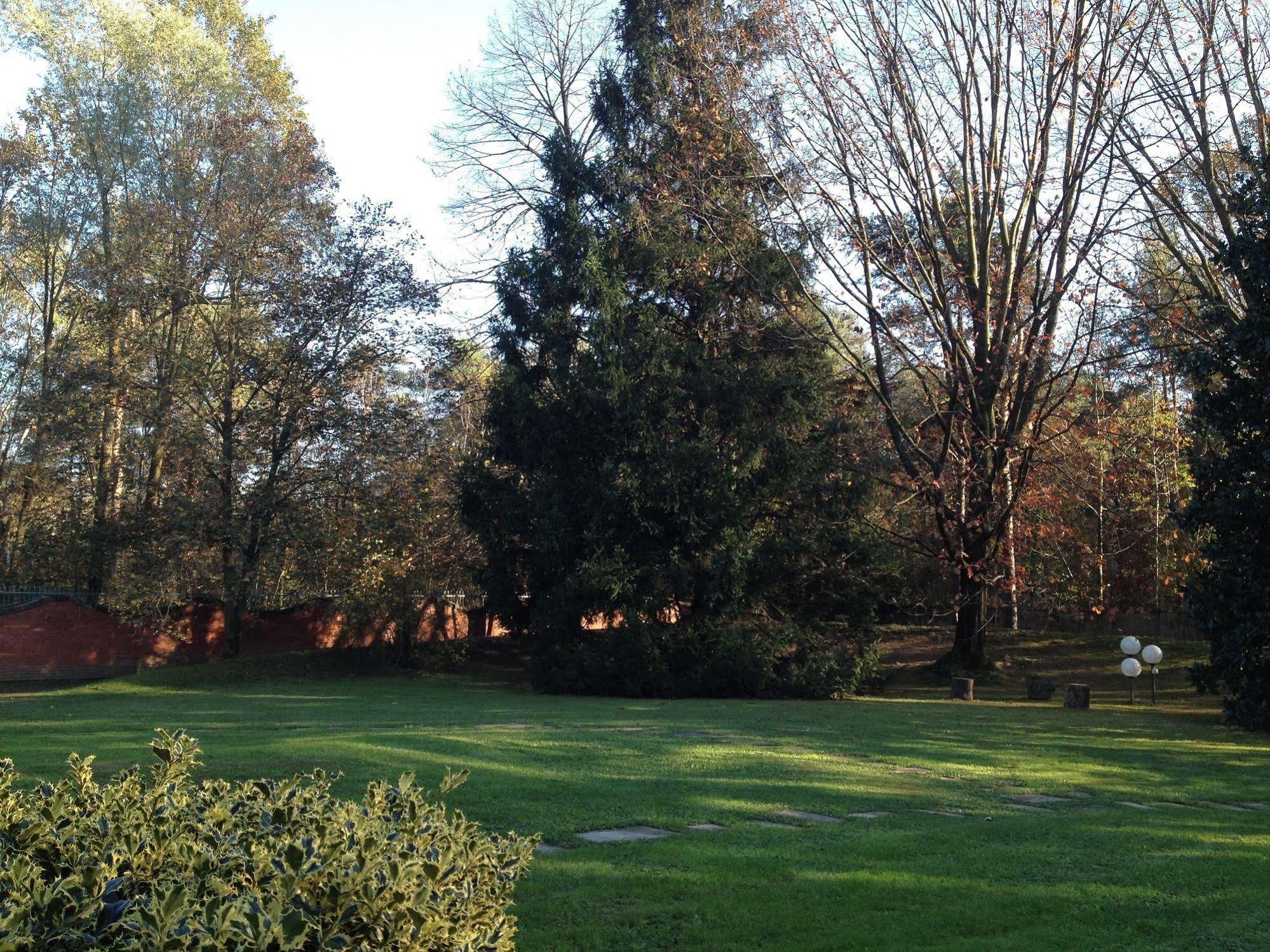 Bed and Breakfast Bed&Garden Cesate Exterior foto